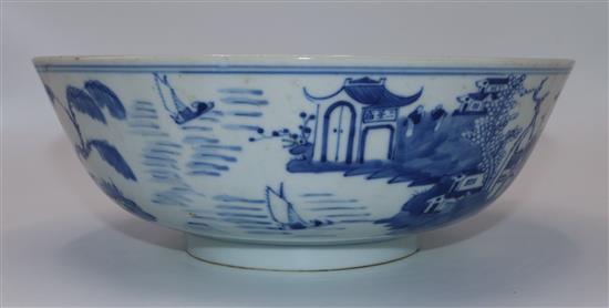 19C Chinese blue and white porcelain bowl, decorated figures and pagodas, four-character mark (chip)